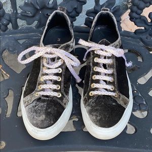 M.Gemi Green Velvet Sneakers